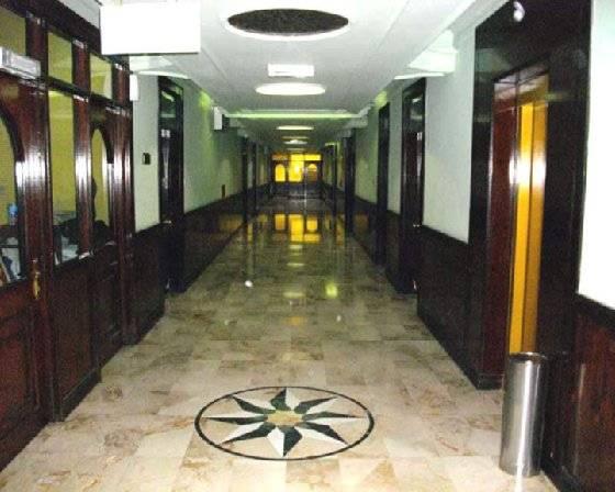Concord International Hotel 麦纳麦 内观 照片